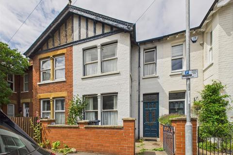 3 bedroom semi-detached house for sale, Eltisley Avenue, Cambridge