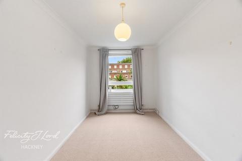 25 Elmbridge Walk, London, E8 3HA
