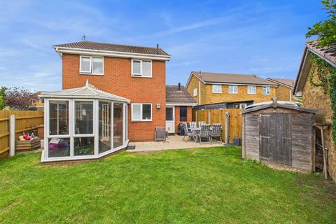 3 bedroom detached house for sale, Ganges Road, Ipswich IP9