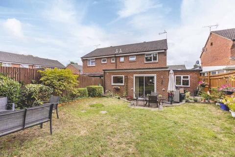 4 bedroom semi-detached house for sale, Diana Close, George Green SL3