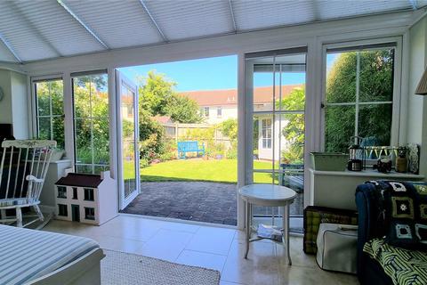 3 bedroom detached house for sale, Bryony Gardens, Gillingham, SP8