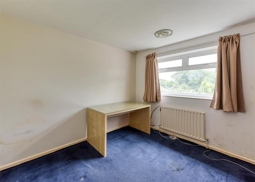 26 Elliotts Lane-bed2.jpg