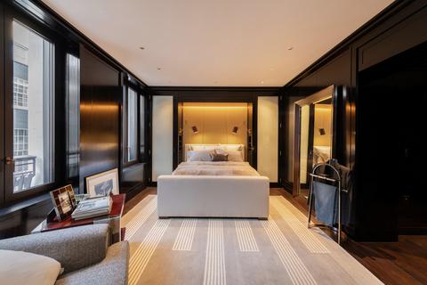 undefined, Curzon Street, London, W1J