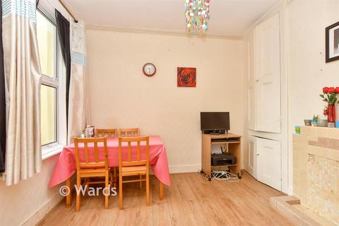 3 bedroom terraced house for sale, Windmill Road, Gillingham, Kent