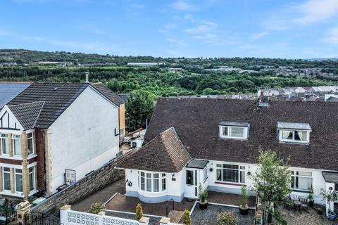 4 bedroom semi-detached bungalow for sale, Hillside Park, Bargoed CF81