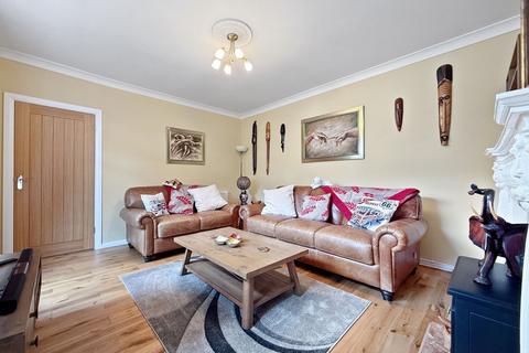 4 bedroom semi-detached bungalow for sale, Hillside Park, Bargoed CF81
