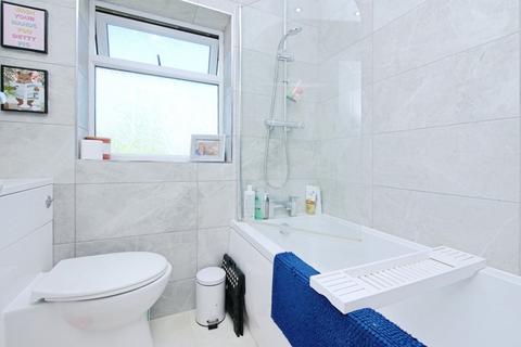 25 Bramham Road, York, YO26 5AN