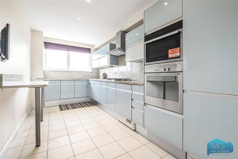 3 bedroom apartment for sale, Ballards Lane, London, N3