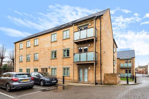 2 bedroom apartment for sale, Nightingale Road, Hitchin, SG5