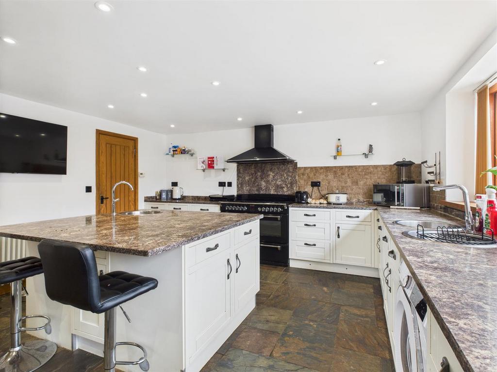 Breakfast Kitchen