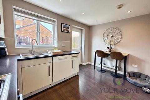 16 Eshlands Brook, Barnsley, S71 5SH