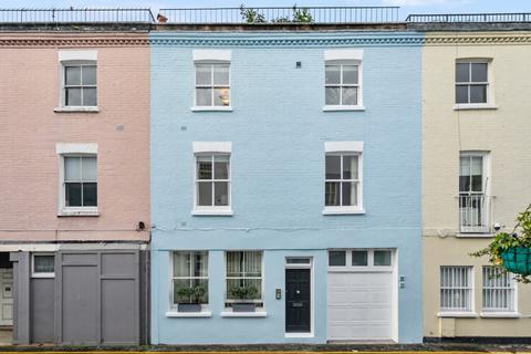 undefined, Redfield Lane, Earls Court, London, SW5