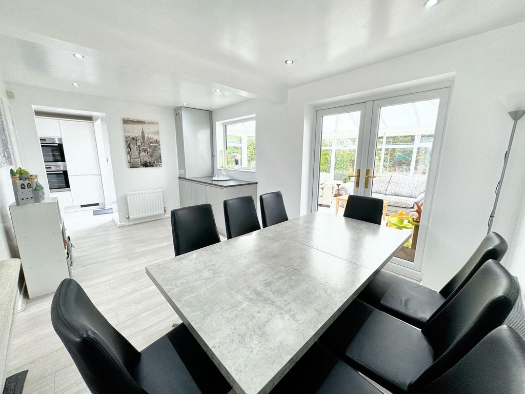 Lounge / Diner