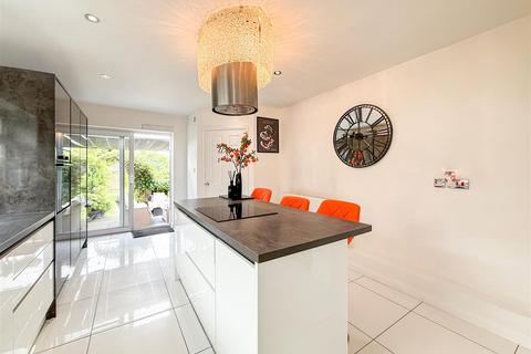 21 Mildmay Road, Burnham-on-crouch, CM0 8ED