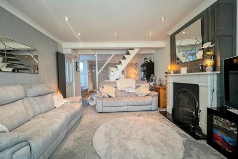 21 Mildmay Road, Burnham-on-crouch, CM0 8ED