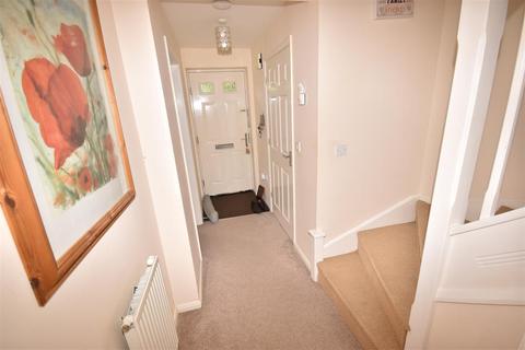 3 Arran Close, Greylees, Sleaford, NG34 8FY