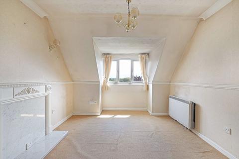 1 bedroom apartment for sale, Albert Road, Buckhurst Hill, IG9