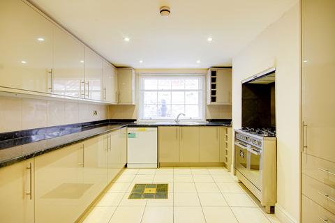 undefined, Mountague Place, Poplar E14