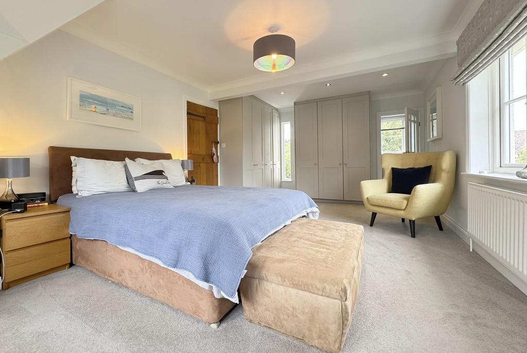 Rookewood Bed 1