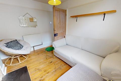 2 bedroom terraced house to rent, St Annes Terrace, Cheltenham