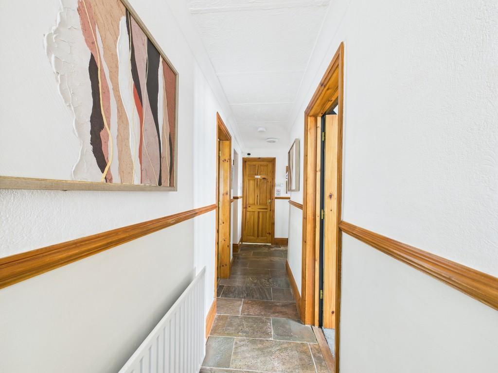 Cam01835 g0 pr0257 still010