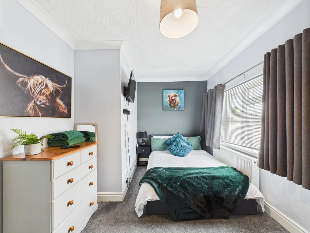 Cam01835 g0 pr0257 still043