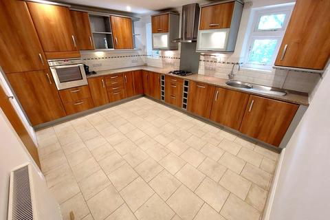 2 bedroom apartment for sale, Portarlington Road, Westbourne