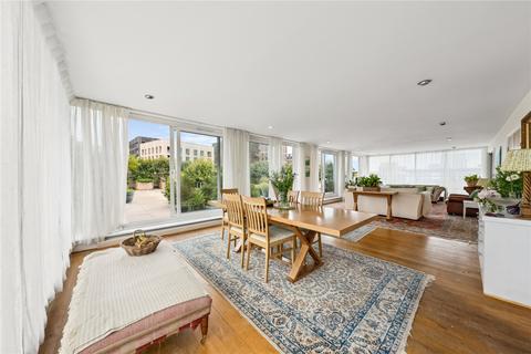 undefined, Smugglers Way, London, SW18