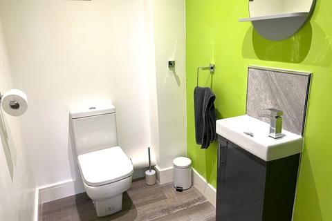 114 Coton Lane, Tamworth, B79 7SU