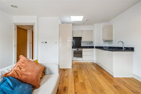 2 bedroom apartment for sale, St. Ann's Hill, London, SW18