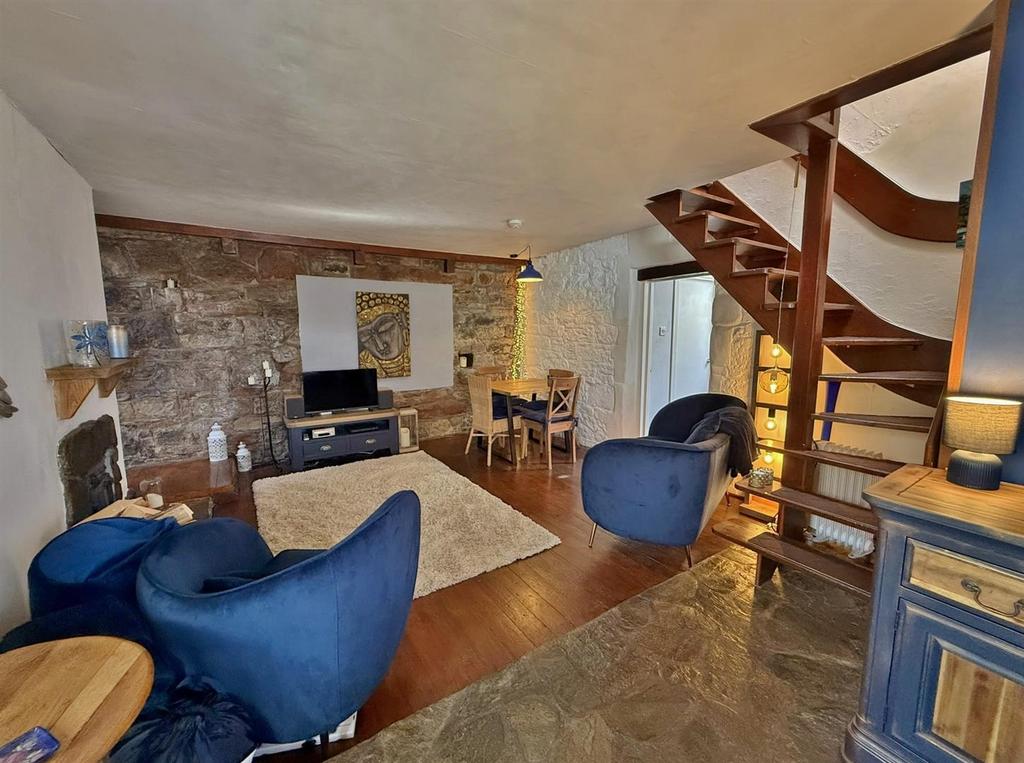 Lounge from the entrance