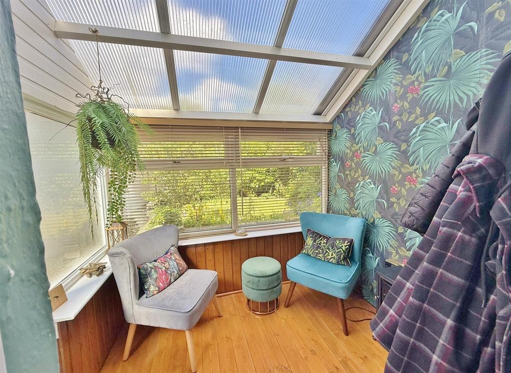 Sun room entrance