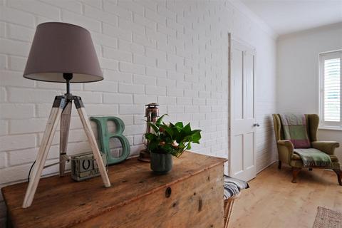 3 bedroom terraced house for sale, Cornwallis Circle, Whitstable
