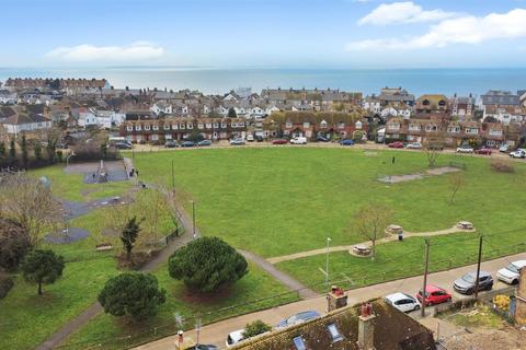 3 bedroom terraced house for sale, Cornwallis Circle, Whitstable