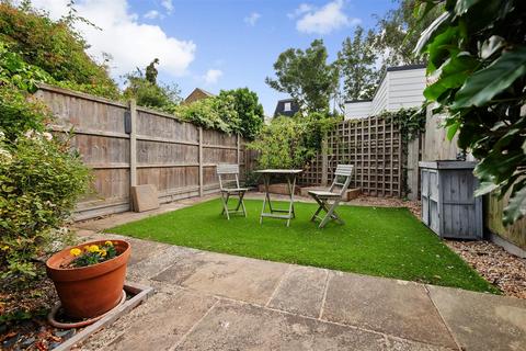 3 bedroom terraced house for sale, Cornwallis Circle, Whitstable
