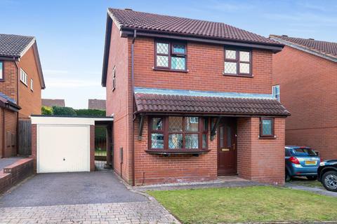 9 Gillows Croft, Shirley, Solihull, B90 4UH