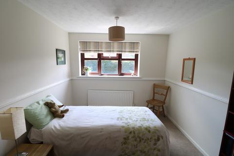 9 Gillows Croft, Shirley, Solihull, B90 4UH