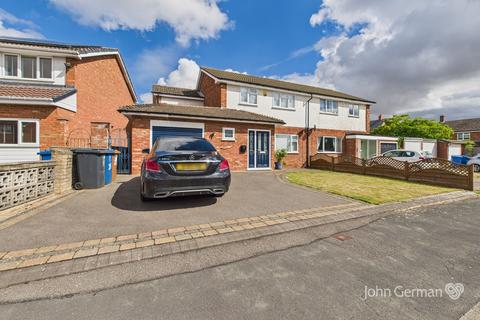 4 bedroom semi-detached house for sale, High Grange, Lichfield
