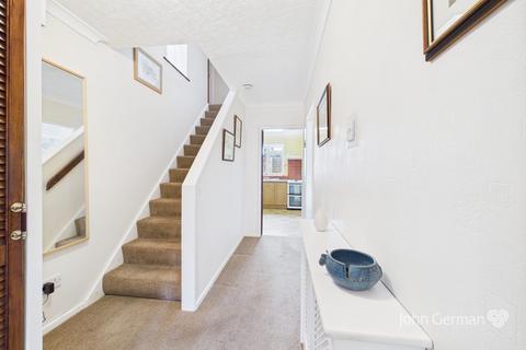 4 bedroom semi-detached house for sale, High Grange, Lichfield