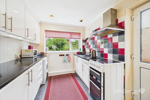 3 bedroom semi-detached house for sale, Mallicot Close, Lichfield