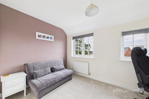 14 Acorn Drive, Ashbourne, DE6 1TW