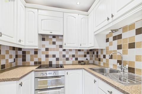 1 bedroom apartment for sale, Tudor Court, Sutton Coldfield B72