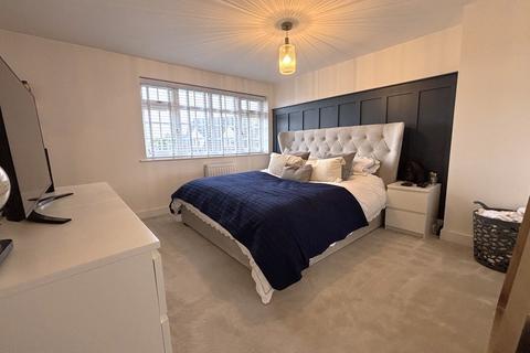 16 Bedford Close, Tiptree, Colchester, CO5 0DB