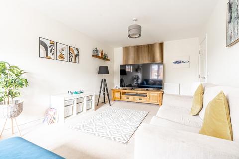 undefined, Neville Close, Hertfordshire AL3