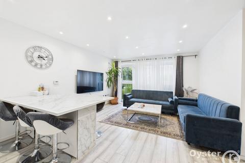 Hitchin Lane, Stanmore, HA7