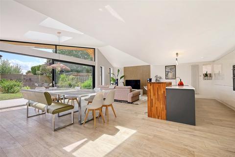 4 bedroom detached house for sale, Butts Paddock, Canewdon, Essex, SS4