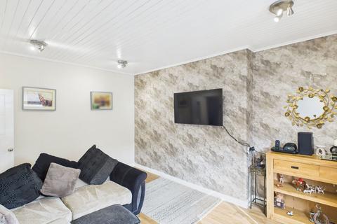 33 Eastern Crescent, Kilbirnie, KA25 6JJ