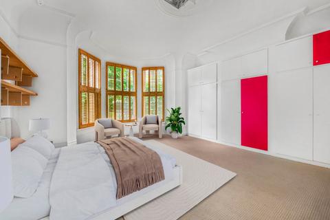 undefined, Avenue Road, Highgate, London