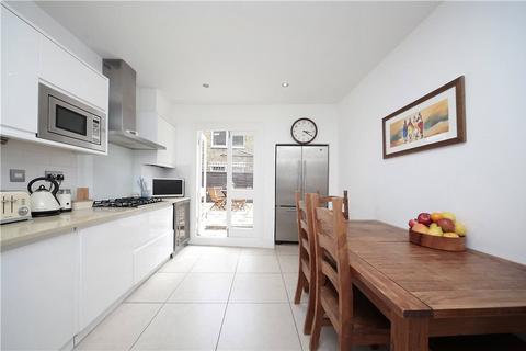 4 bedroom terraced house to rent, Dagnan Road, Clapham South, London
