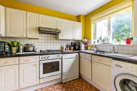 3 bedroom end of terrace house for sale, Blencarn Close, Surrey GU21